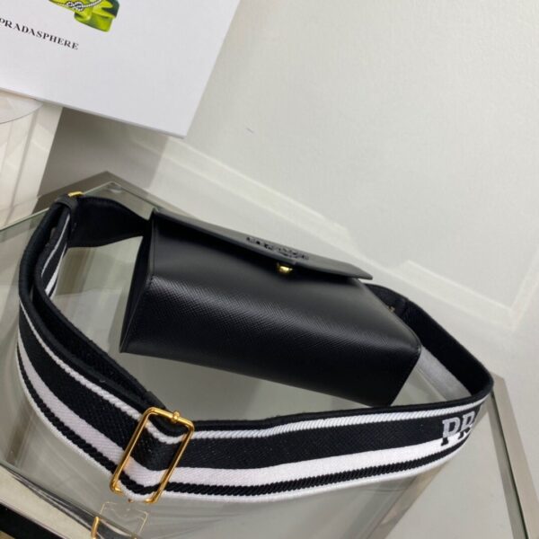Prada Monochrome Saffiano Bag Black For Women, Women's Bags 8.2in/21cm 1BD317_2ERX_F0002_V_3O3