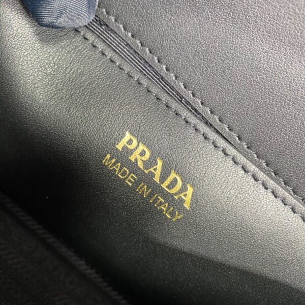 Prada Monochrome Saffiano Bag Black For Women, Women's Bags 8.2in/21cm 1BD317_2ERX_F0002_V_3O3