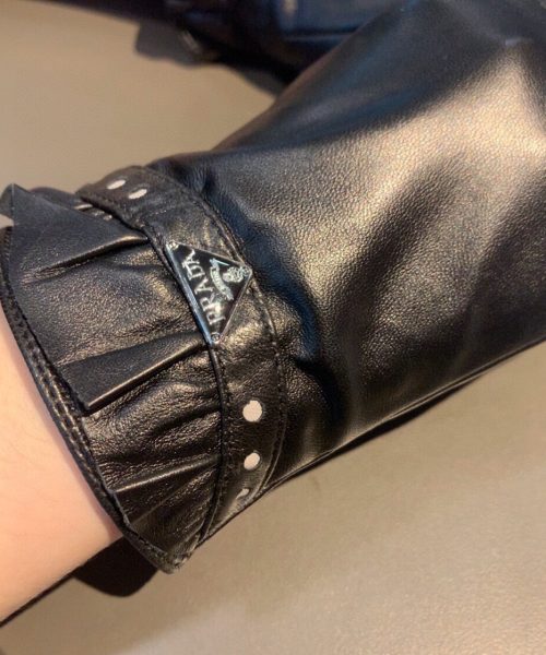 Prada Nappa Gloves In Black