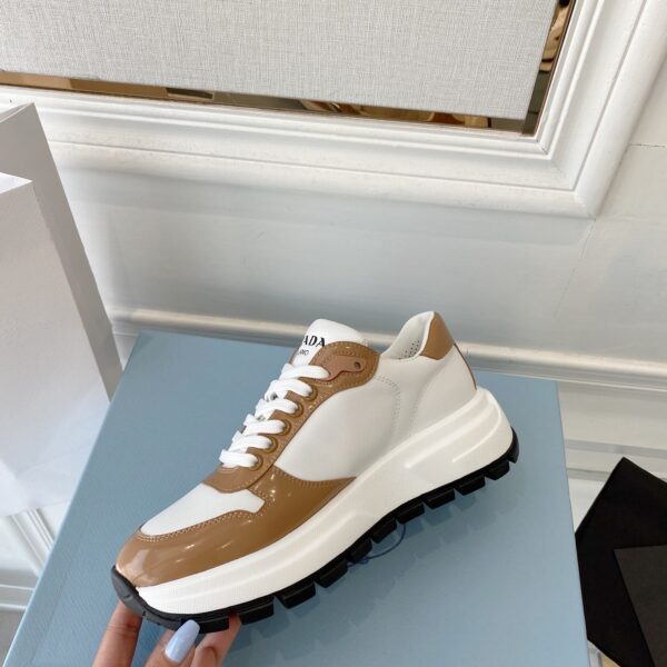Prada Prax 01 Re-Nylon And Brushed Sneakers Brown And White For Women 1.8in/45mm PRD 