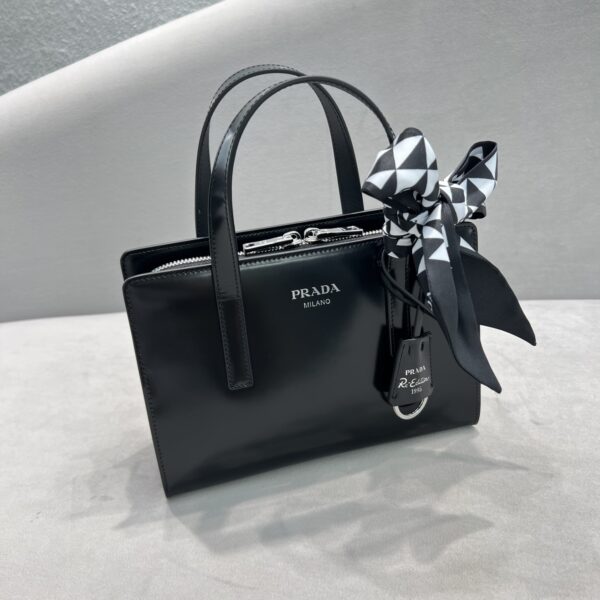 Prada Re-Edition 1995 Brushed Mini Handbag Black For Women, Women's Bags 8.6in/22cm
