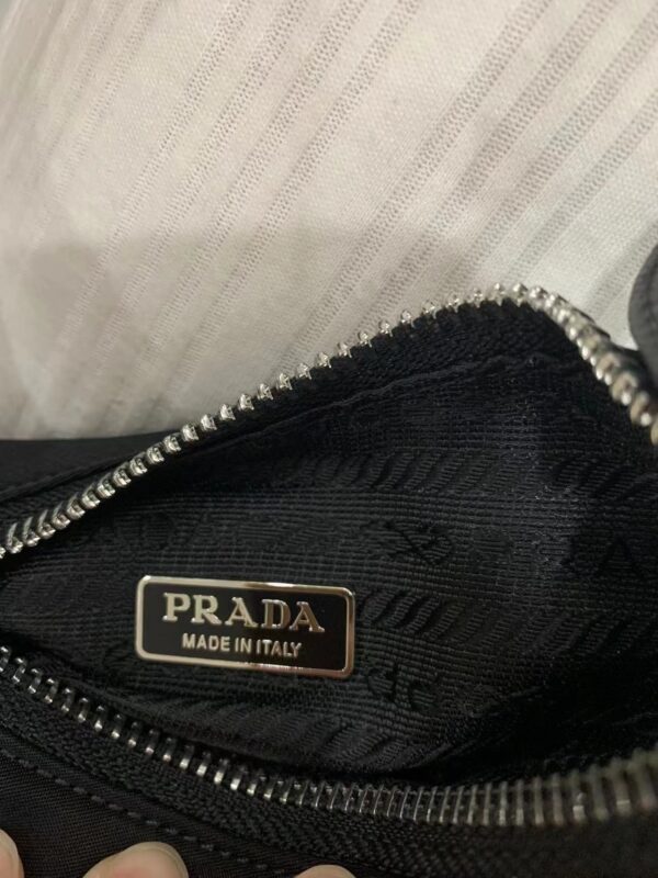 Prada Re-Edition 1995 Brushed Mini Handbag Black For Women, Women's Bags 8.6in/22cm