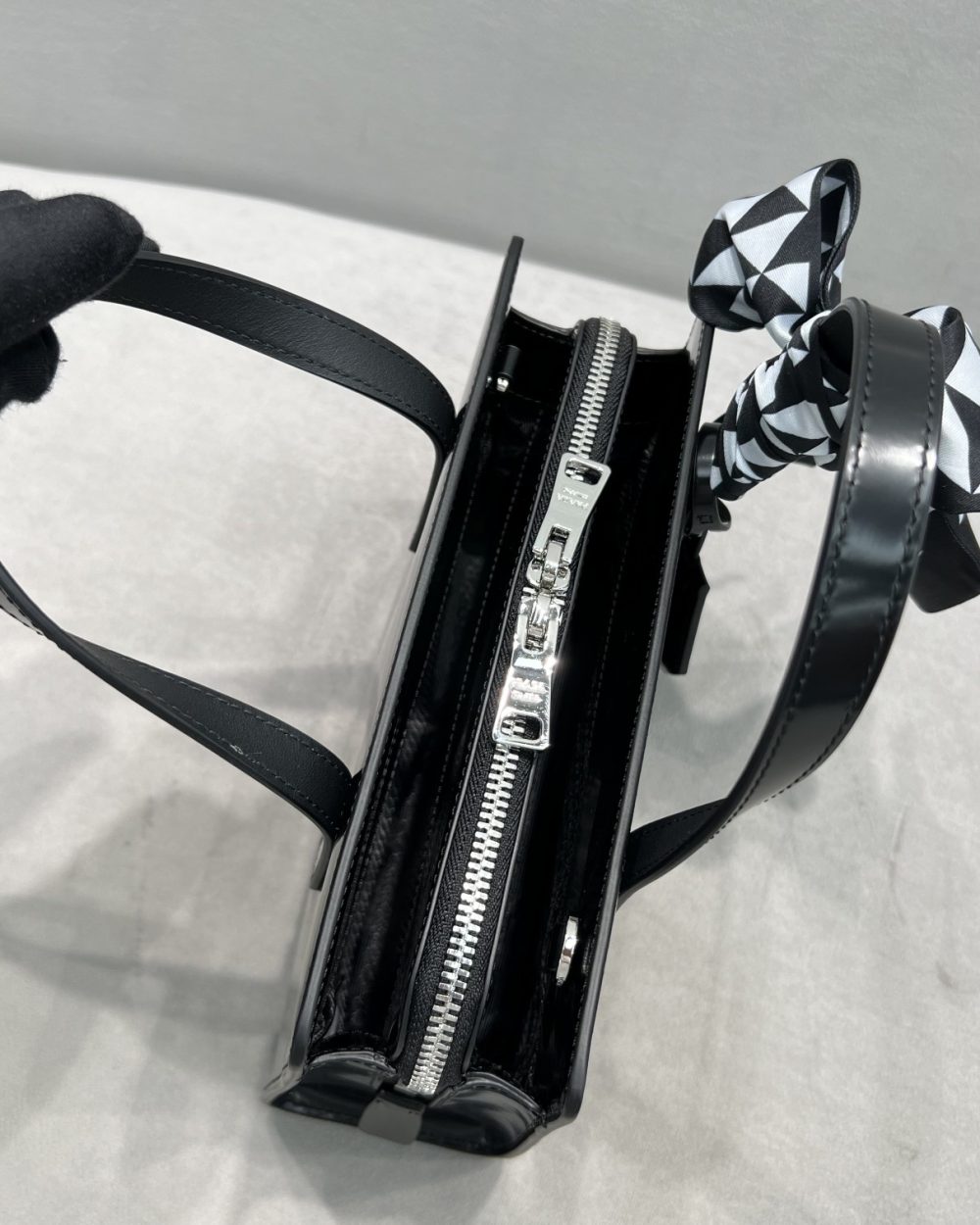 Prada Re-Edition 1995 Brushed Mini Handbag Black For Women, Women's Bags 8.6in/22cm