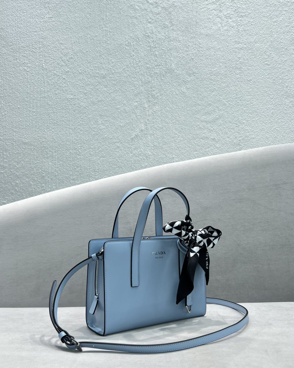 Prada Re-Edition 1995 Brushed Mini Handbag Blue For Women, Women's Bags 8.6in/22cm