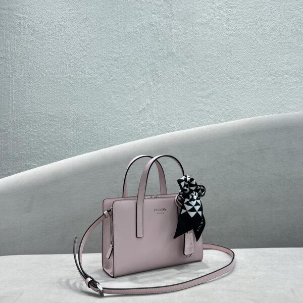 Prada Re-Edition 1995 Brushed Mini Handbag Pink For Women, Women's Bags 8.6in/22cm