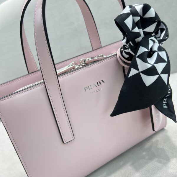 Prada Re-Edition 1995 Brushed Mini Handbag Pink For Women, Women's Bags 8.6in/22cm
