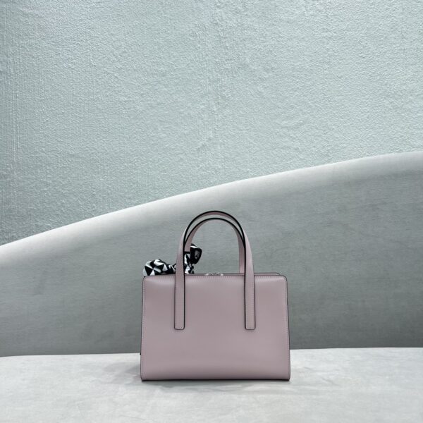 Prada Re-Edition 1995 Brushed Mini Handbag Pink For Women, Women's Bags 8.6in/22cm