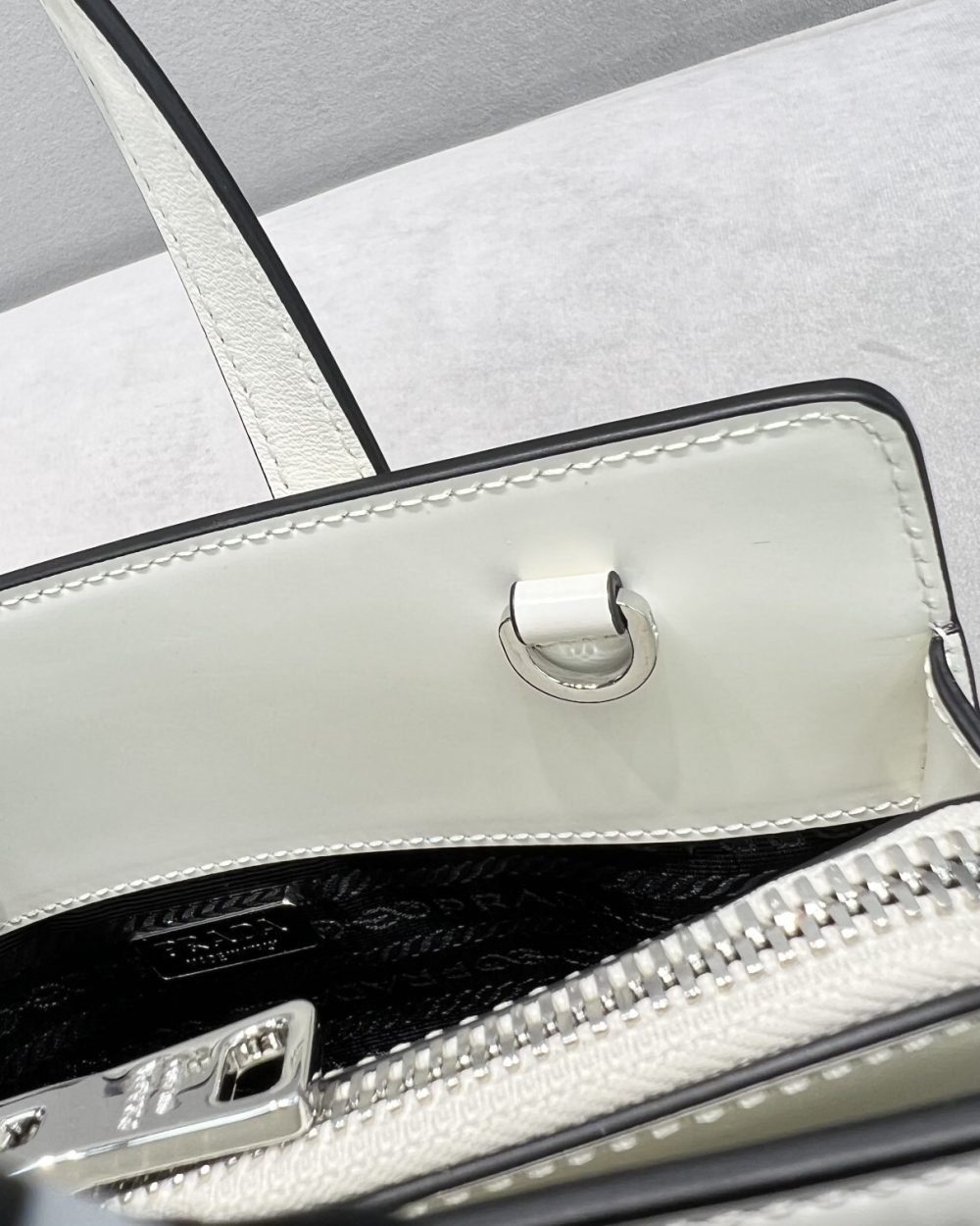Prada Re-Edition 1995 Brushed Mini Handbag White For Women, Women's Bags 8.6in/22cm