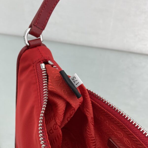 Prada Re-Edition 2005 Re-Nylon Mini Bag Red For Women, Women's Bags 8.6in/22cm