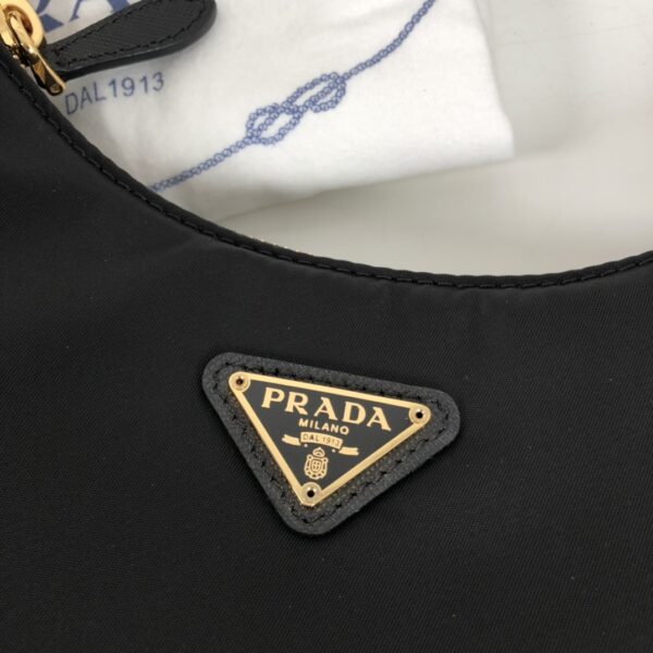 Prada Re-Edition 2005 Saffiano Bag Black For Women, Women's Bags 8.6in/22cm 1BH204_NZV_F0632_V_V2M