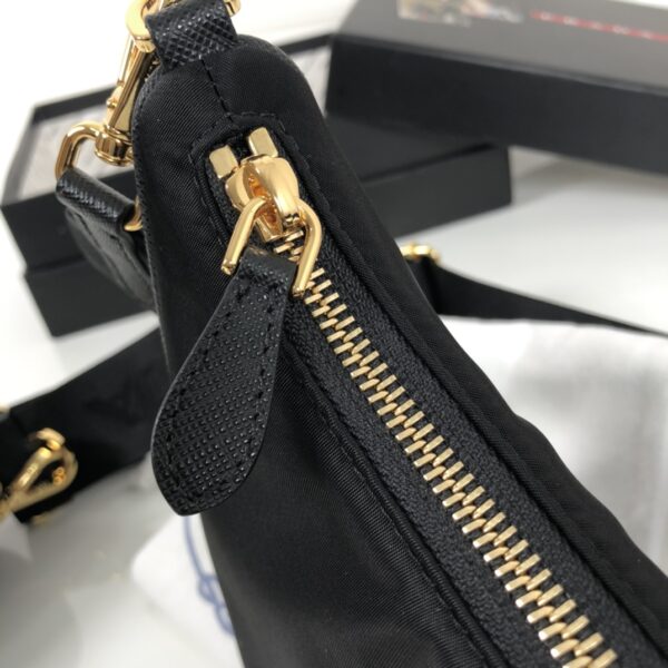 Prada Re-Edition 2005 Saffiano Bag Black For Women, Women's Bags 8.6in/22cm 1BH204_NZV_F0632_V_V2M