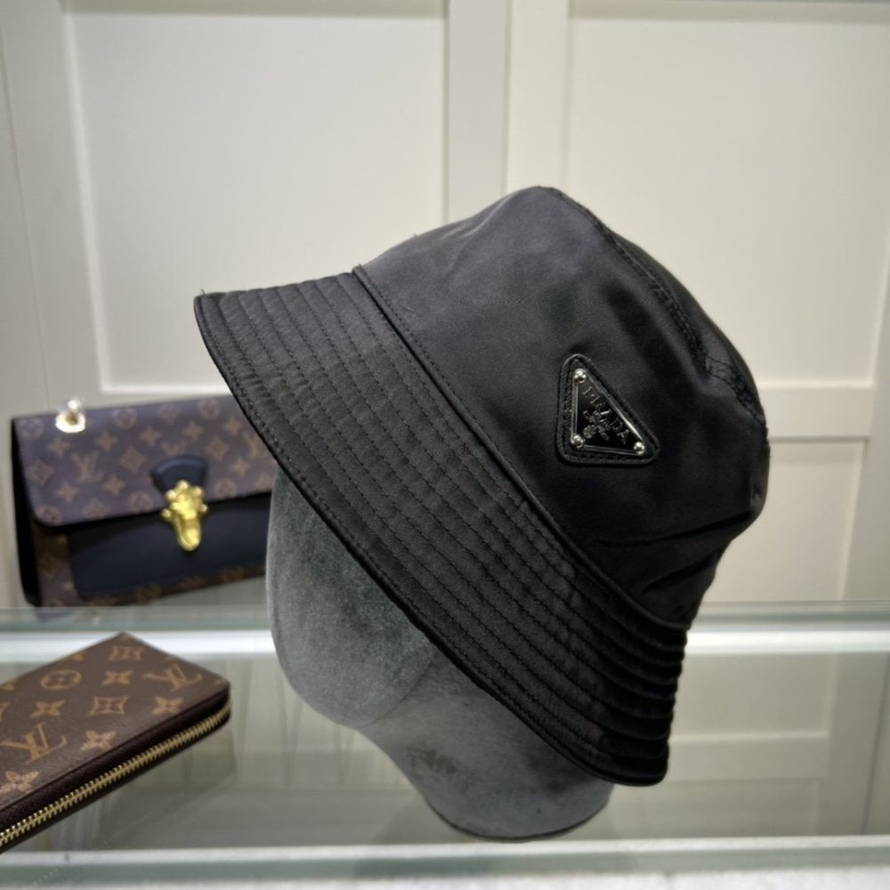 Prada Re-Nylon Bucket Hat Black Prada Hat 1HC137_2DMI_F0002