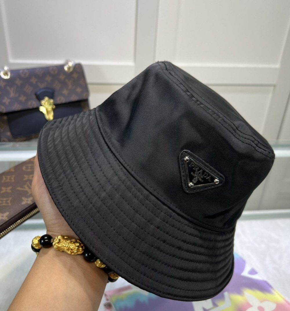 Prada Re-Nylon Bucket Hat Black Prada Hat 1HC137_2DMI_F0002