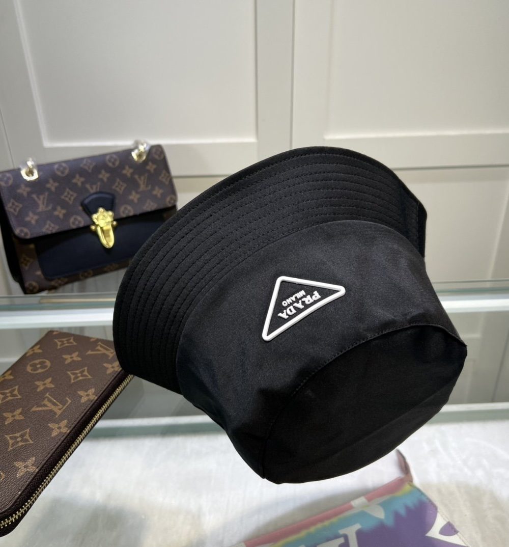 Prada Re-Nylon Bucket Hat Black Prada Hat