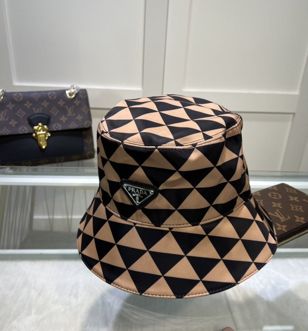 Prada Re-Nylon Bucket Hat Black/Beige Prada Hat