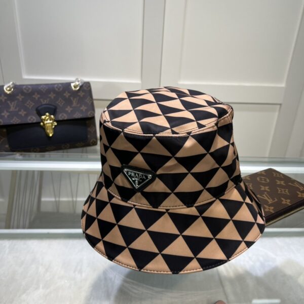 Prada Re-Nylon Bucket Hat Black/Beige Prada Hat
