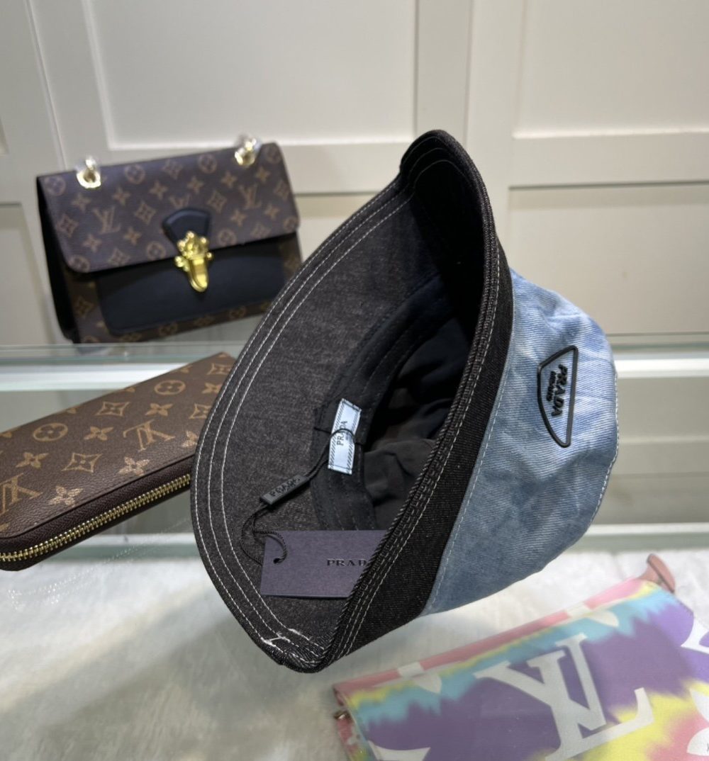 Prada Re-Nylon Bucket Hat Black/Light Blue Prada Hat