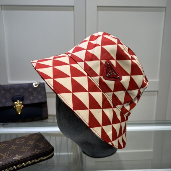 Prada Re-Nylon Bucket Hat Red/White Prada Hat