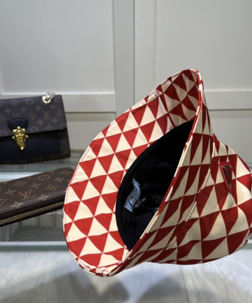 Prada Re-Nylon Bucket Hat Red/White Prada Hat