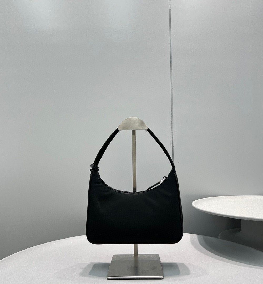 Prada Re-Nylon Re-Edition 2000 Mini-Bag Black For Women, Women's Bags 8.6in/22cm 1NE515_RDH0_F0002