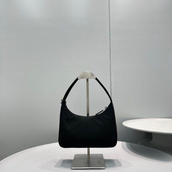 Prada Re-Nylon Re-Edition 2000 Mini-Bag Black For Women, Women's Bags 8.6in/22cm 1NE515_RDH0_F0002