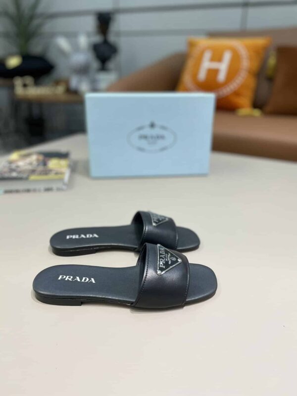 Prada Saffiano Slides Black For Women 0.4in/10mm PRD 1XX627_053_F0002_F_010