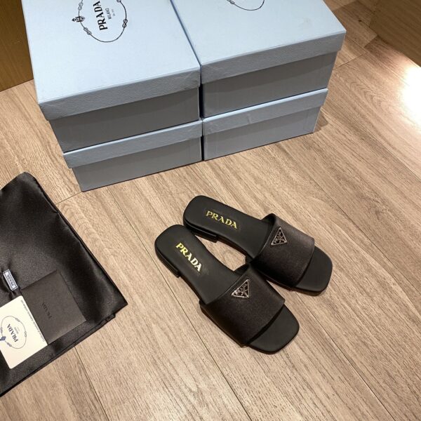 Prada Saffiano Slides Black For Women 0.4in/10mm PRD 1XX627_053_F0002_F_010