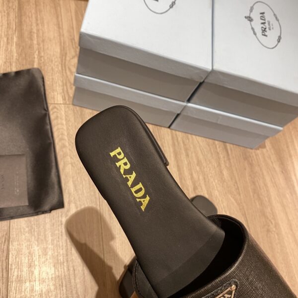 Prada Saffiano Slides Black For Women 0.4in/10mm PRD 1XX627_053_F0002_F_010