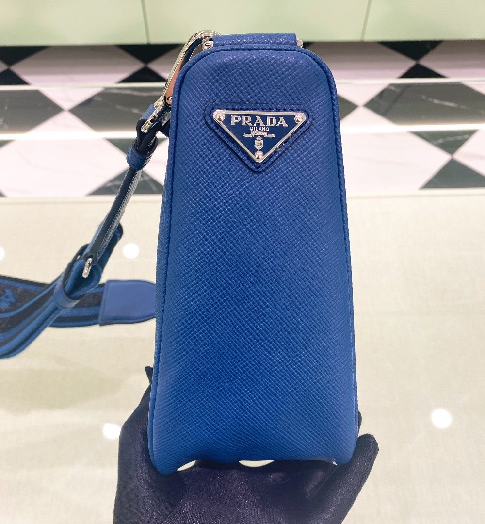 Prada Saffiano Triangle Bag Blue For Women, Women's Bags 11in/28cm 2VH155_2FAD_F0016_V_OOO
