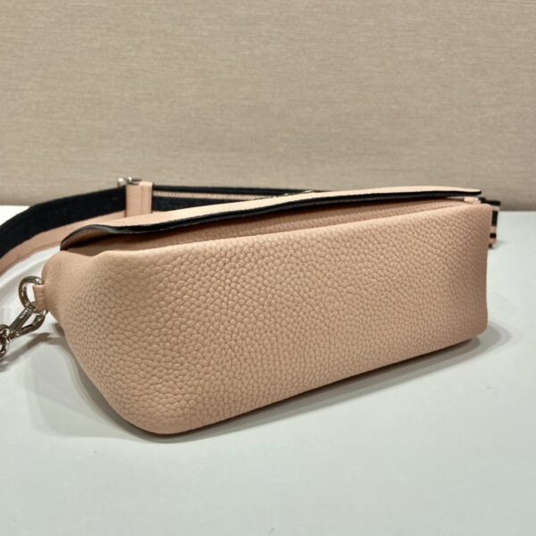 Prada Shoulder Bag Beige For Women, Women's Bags 9in/23cm 1BD314_2DKV_F02YP_V_3OO