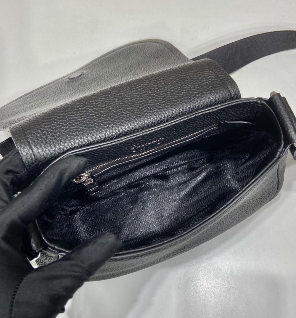 Prada Shoulder Bag Black For Women, Women's Bags 9.4in/24cm 1BD293_2DKV_F0002_V_N9O