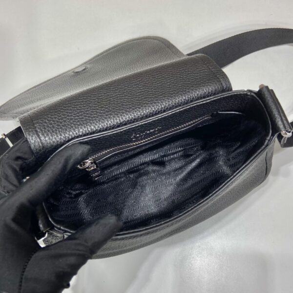 Prada Shoulder Bag Black For Women, Women's Bags 9.4in/24cm 1BD293_2DKV_F0002_V_N9O