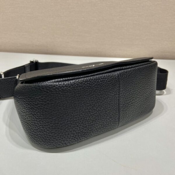 Prada Shoulder Bag Black For Women, Women's Bags 9.4in/24cm 1BD293_2DKV_F0002_V_N9O