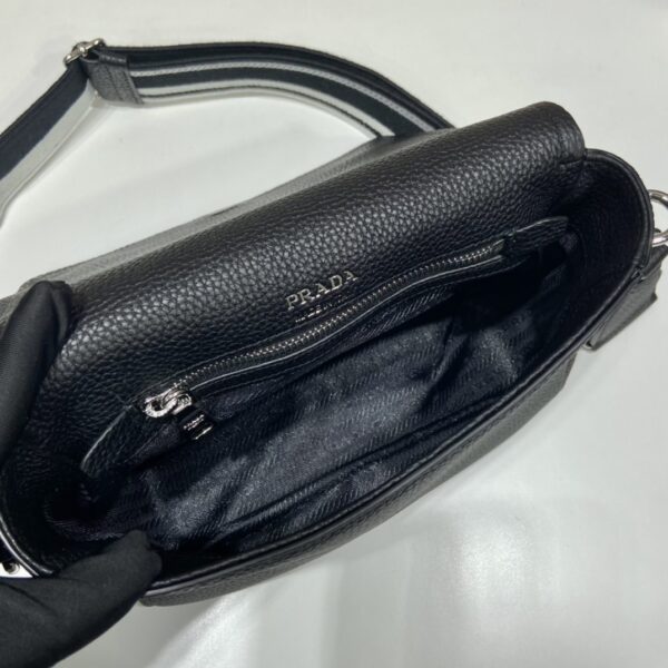Prada Shoulder Bag Black For Women, Women's Bags 9in/23cm 1BD314_2DKV_F0002_V_3OO