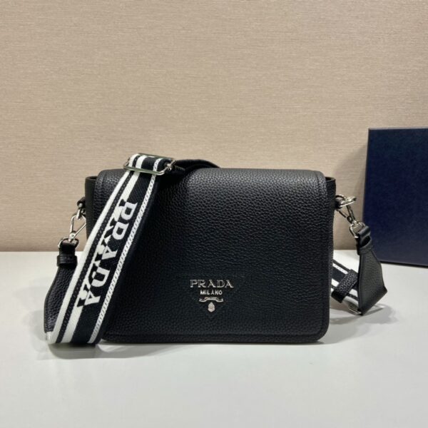 Prada Shoulder Bag Black For Women, Women's Bags 9in/23cm 1BD314_2DKV_F0002_V_3OO
