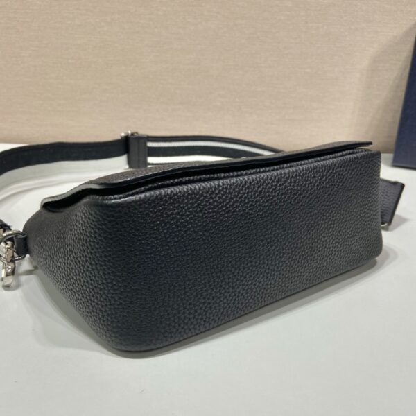 Prada Shoulder Bag Black For Women, Women's Bags 9in/23cm 1BD314_2DKV_F0002_V_3OO