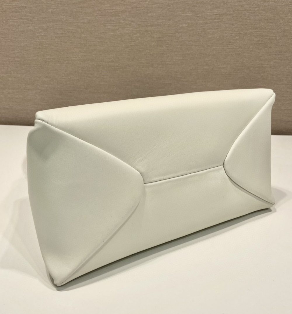 Prada Small Bag White For Women, Women's Bags 9.8in/25cm 1BA368_2DDJ_F0009_V_OOO