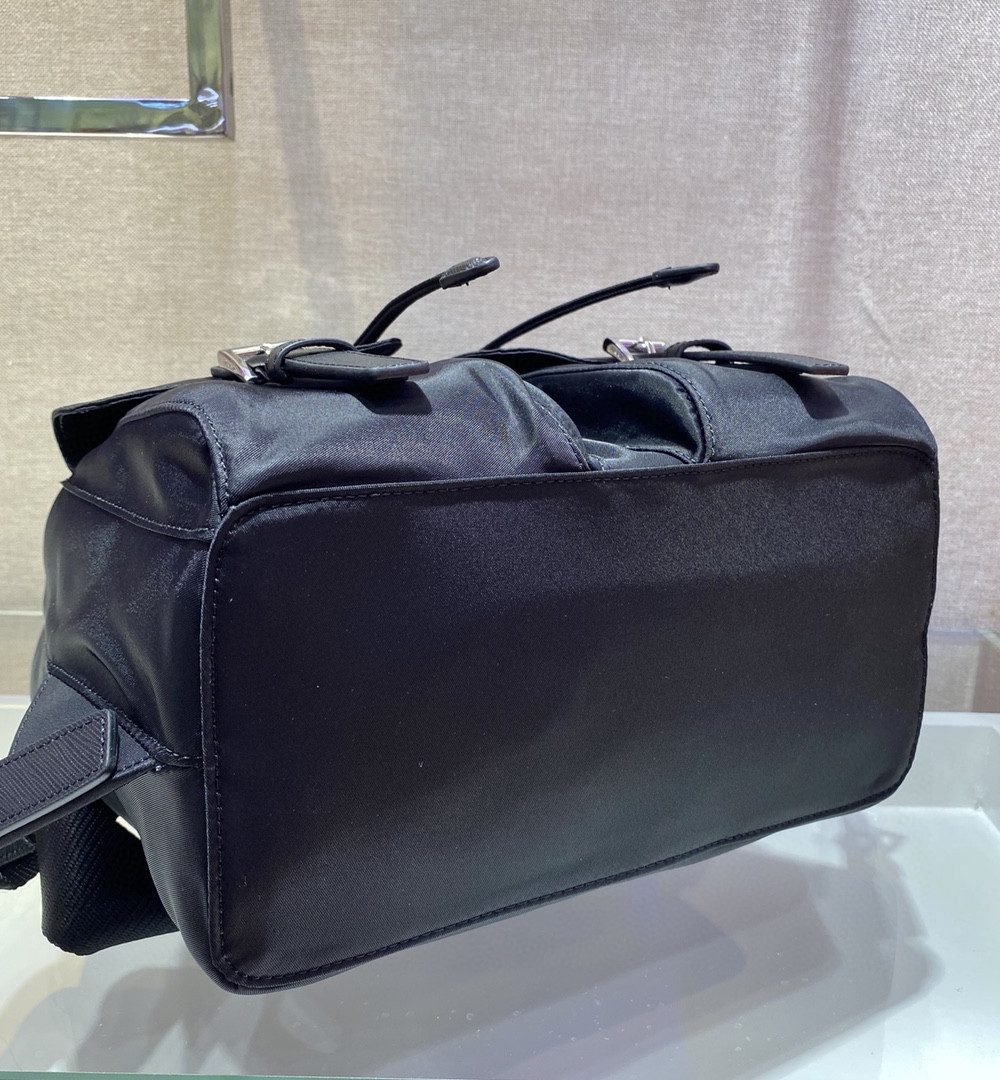 Prada Small Re-Nylon Backpack Black For Women, Women's Bags 11in/28cm 1BZ677_RV44_F0002_V_OOO