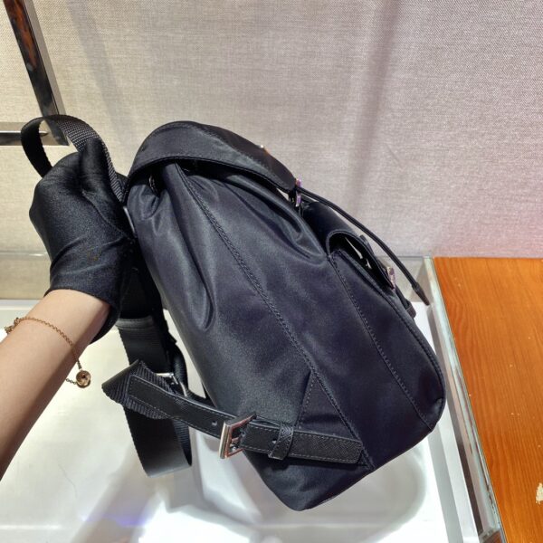 Prada Small Re-Nylon Backpack Black For Women, Women's Bags 11in/28cm 1BZ677_RV44_F0002_V_OOO