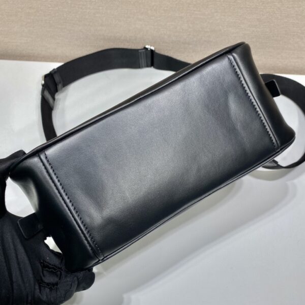 Prada Triangle Bag Black For Women, Women's Bags 9.8in/25cm 1BB082_2BYA_F0002_V_NEO