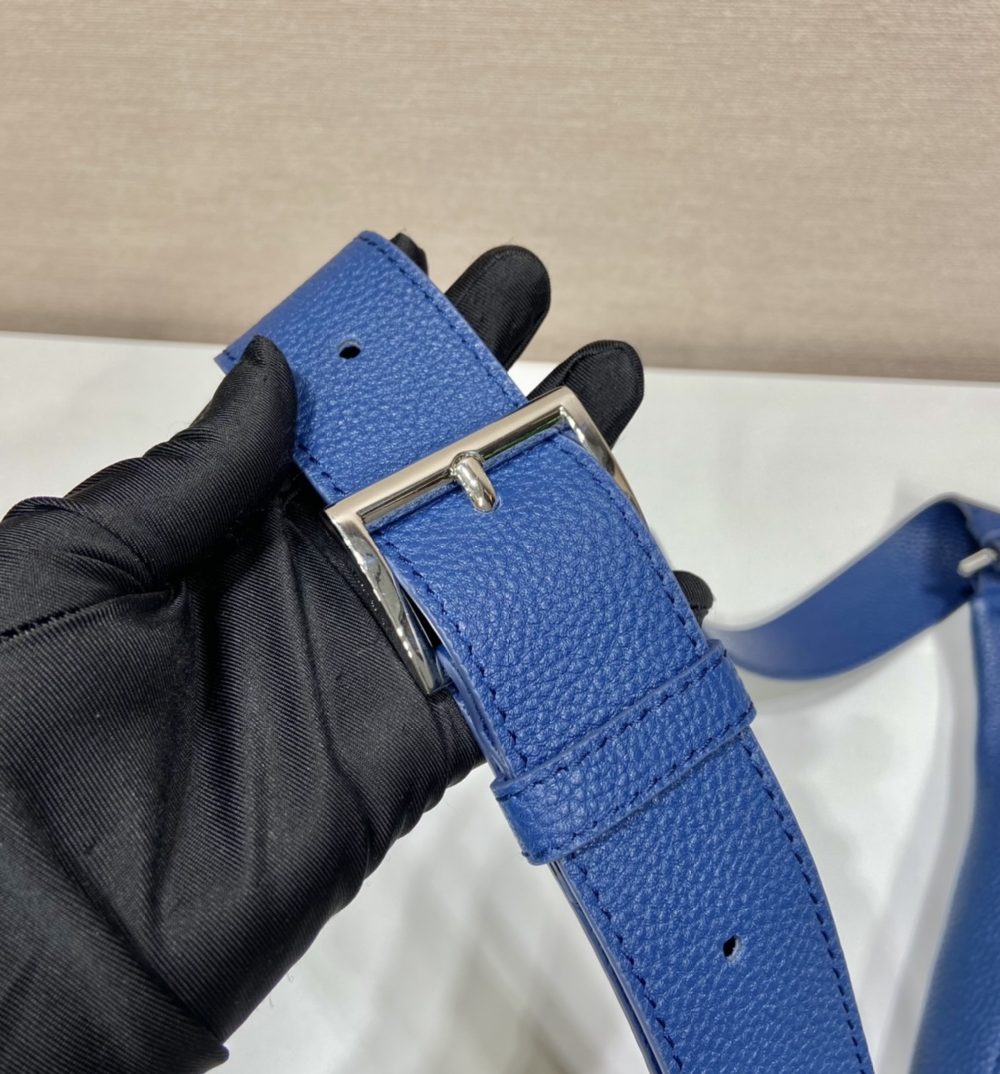 Prada Triangle Pouch Blue For Women, Women's Bags 12.2in/31cm