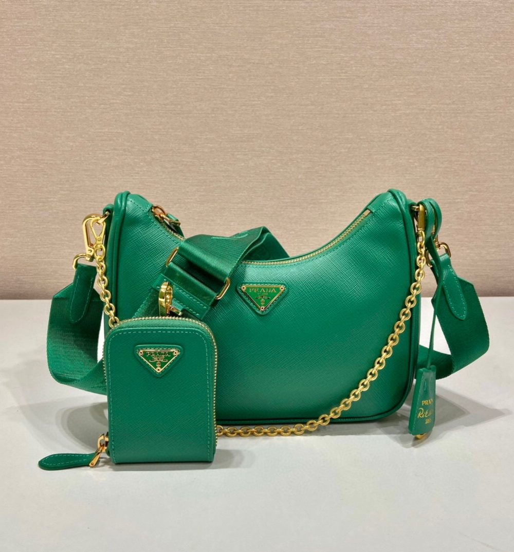 Re-Edition 2005 Saffiano Bag In Green For Women 8.6 in/ 22 cm 1BH204_NZV_F0PCL_V_V2M