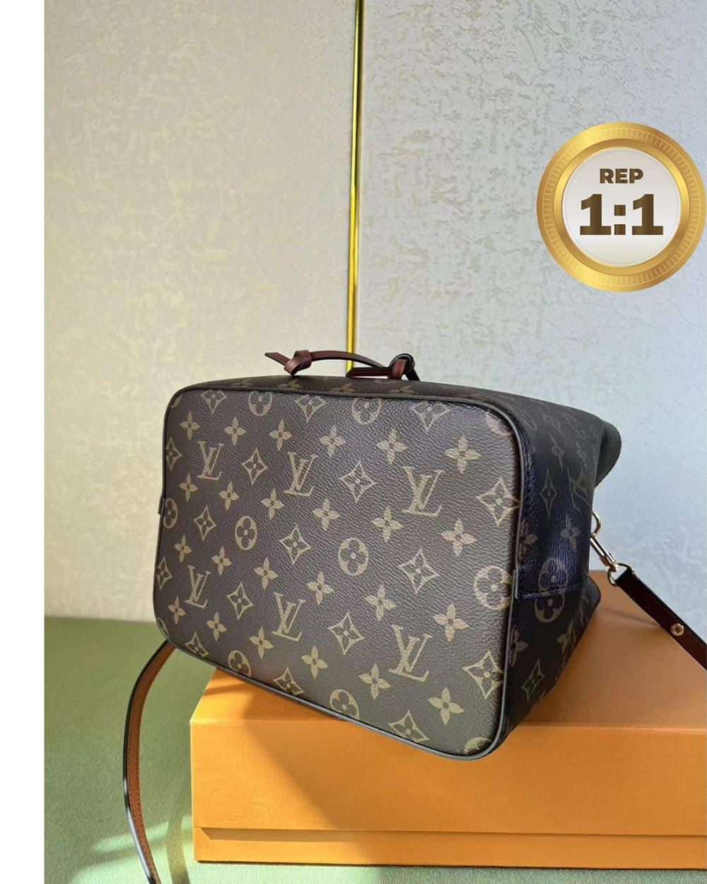1:1 Replica Louis Vuitton NeoNoe MM Brown For Women 26cm / 10.2in M44887