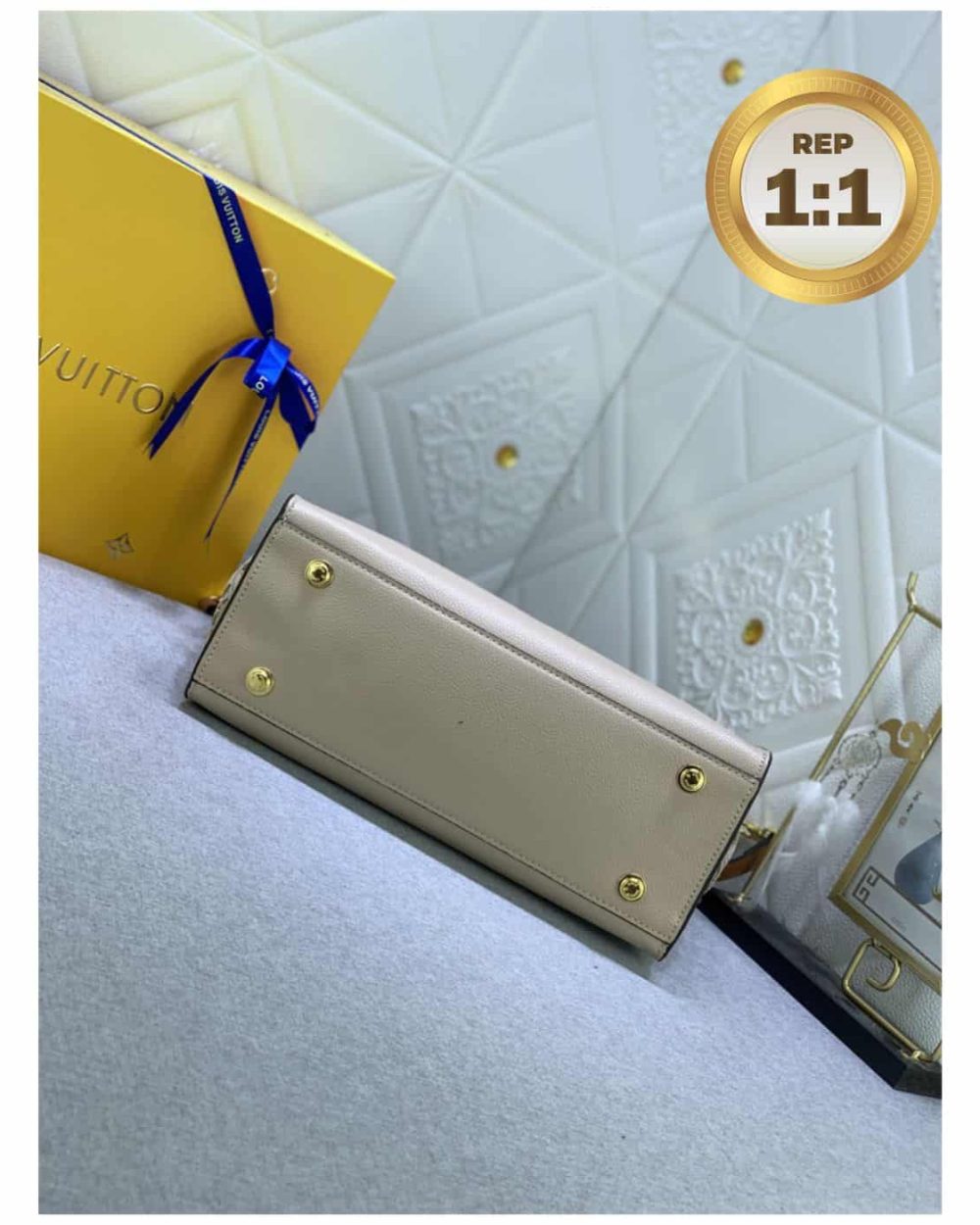 1:1 Replica Louis Vuitton On My Side MM Tote Bag Grey For Women 12in/31cm M53825