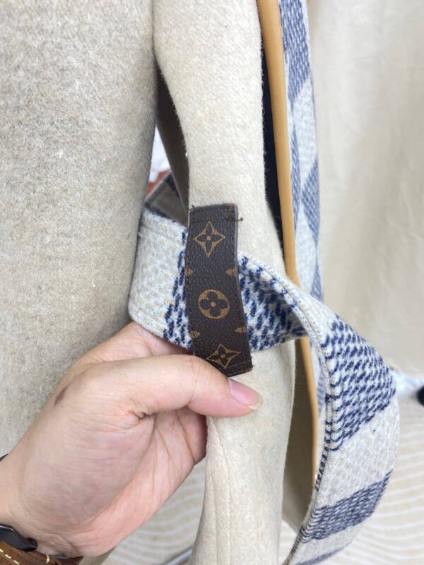 Reversible Damier Azur Hooded Wrap Coat Beige For Women 1A9L0R