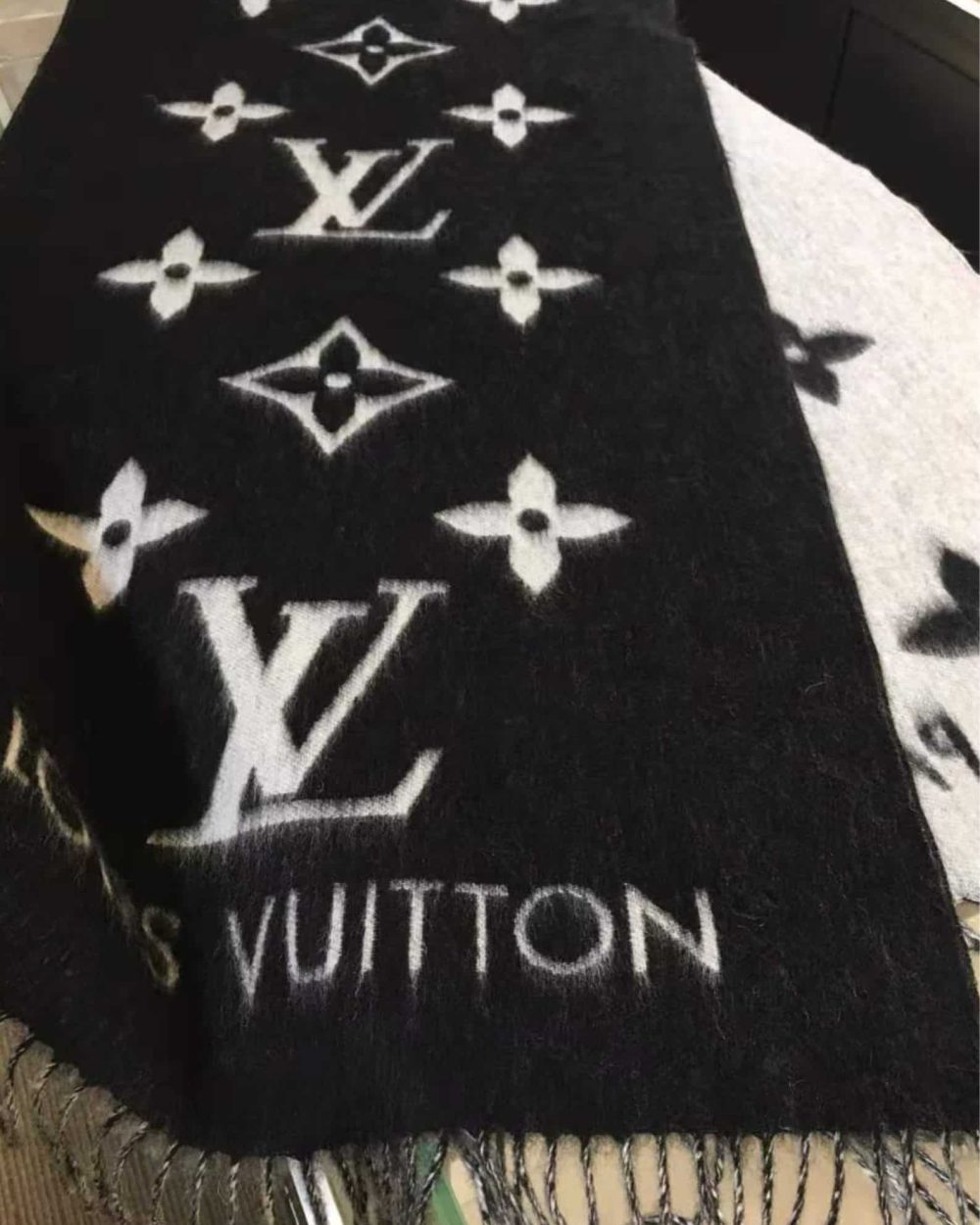 Reykjavik Scarf Black For Women M71040