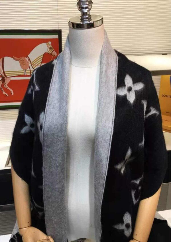 Reykjavik Scarf Black For Women M71040