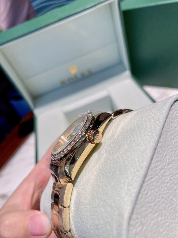 RL012 - OYSTER PERPETUAL DATE JUST 31mm Watch