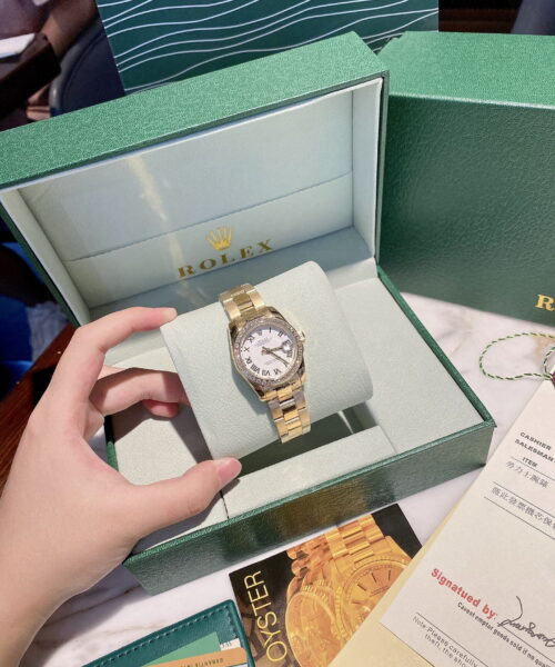 RL012 - OYSTER PERPETUAL DATE JUST 31mm Watch