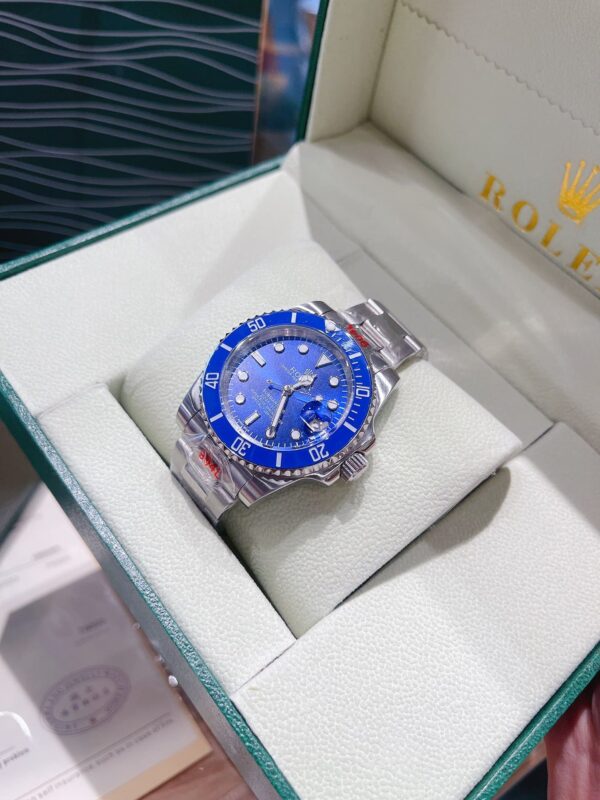 RL038 - Oyster Perpetual Date - 39mm Watch